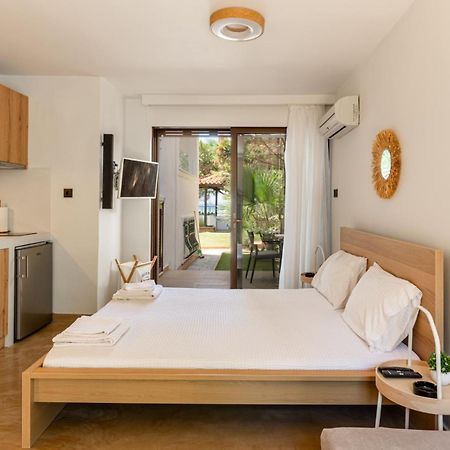 Alkis Guest House Kapotidhes Extérieur photo